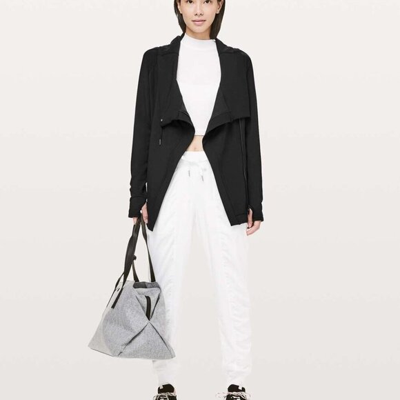 Lululemon Coast Easy Wrap Black Size 6 - Picture 4 of 6